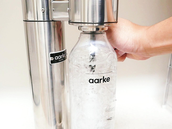 炭酸水メーカー「aarke」アールケ カーボネーターII